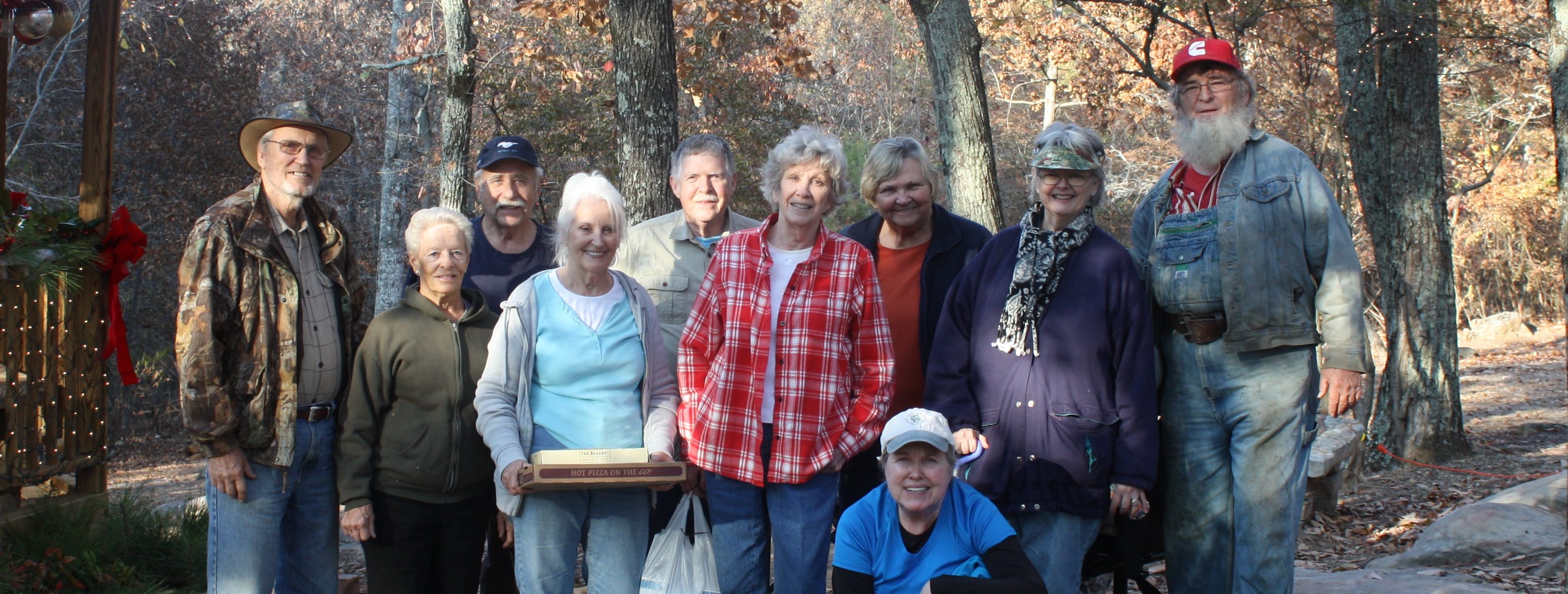 Master Gardeners help to decorate Palisades Park, Oneonta, AL